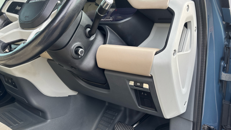 Land Rover Defender 2.0 D240 HSE 110 5dr Auto [6 Seat] Diesel Estate